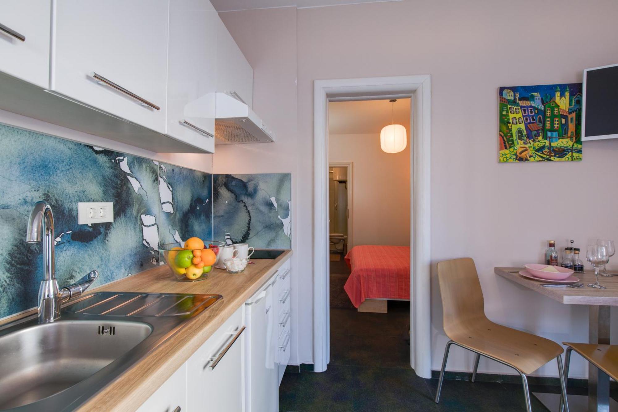 Apartment Lauro Opatija, ground floor, parking, near sea Bagian luar foto