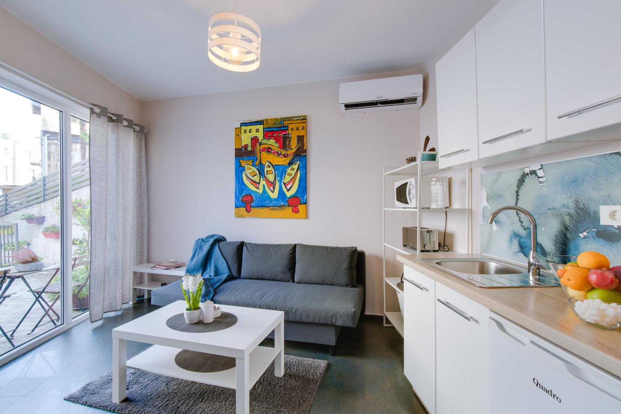 Apartment Lauro Opatija, ground floor, parking, near sea Bagian luar foto